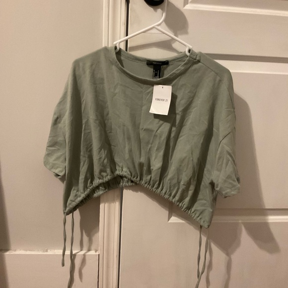 Forever 21 Green Crop Top M - Picture 3 of 4